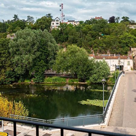 Apartamento Les Rives Du Clain - Sublime T4 Au Bord De L'Eau Poitiers Exterior foto